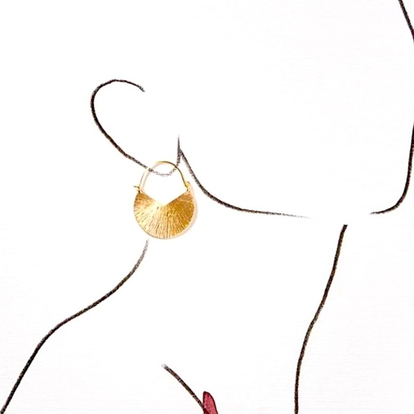 🍋2/$30 New Anthro Etched Hoops - Picture 2 of 6